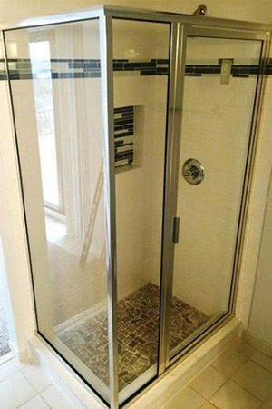 Stylish Glass Shower Doors in Jacksonville by Baker Glass